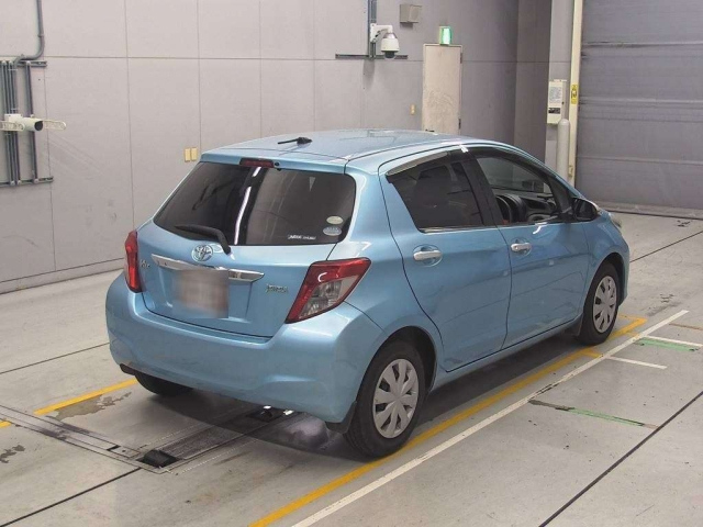 TOYOTA VITZ