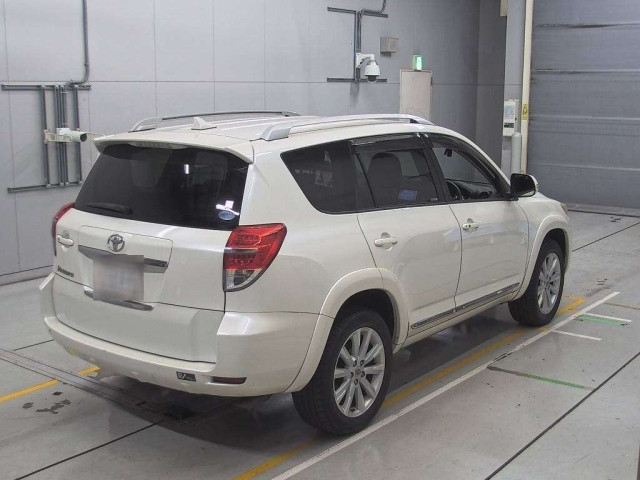 TOYOTA VANGUARD