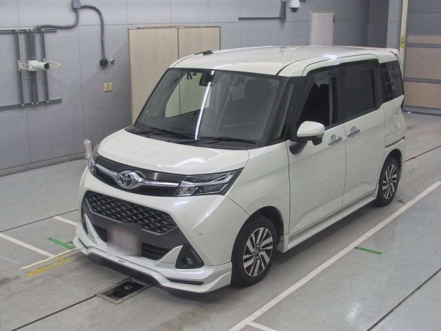 TOYOTA TANK