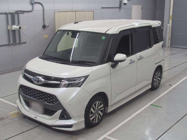 TOYOTA TANK