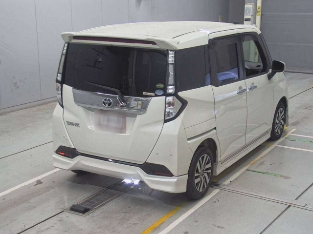 TOYOTA TANK