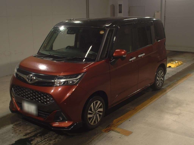 TOYOTA TANK