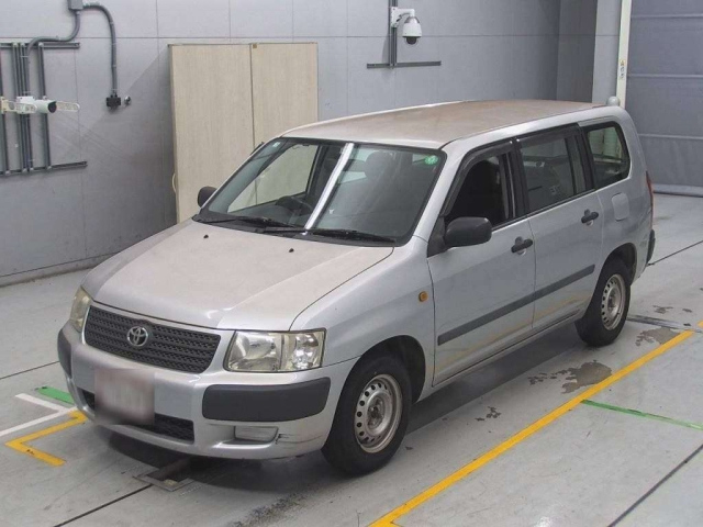 TOYOTA SUCCEED