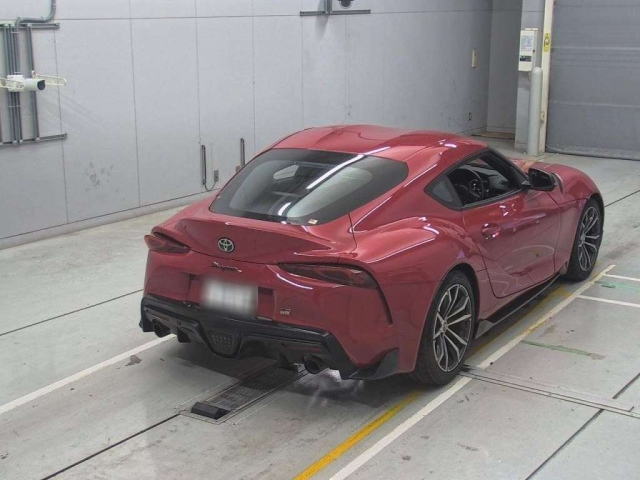 TOYOTA SUPRA