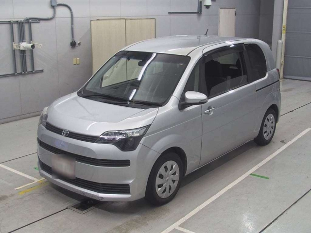 TOYOTA SPADE