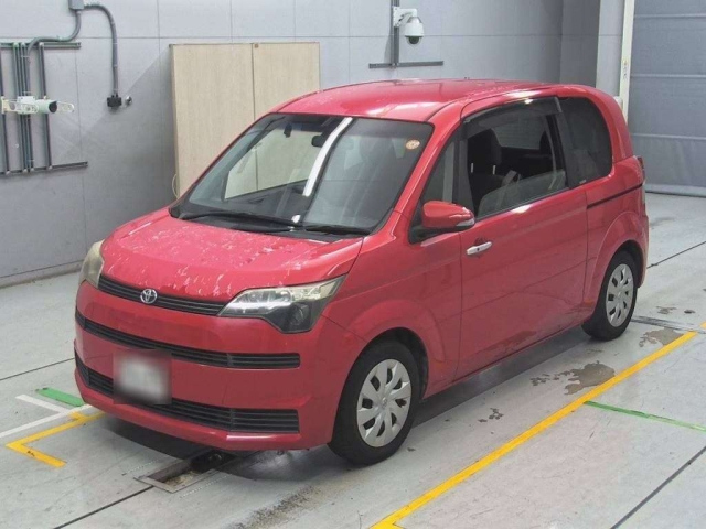 TOYOTA SPADE