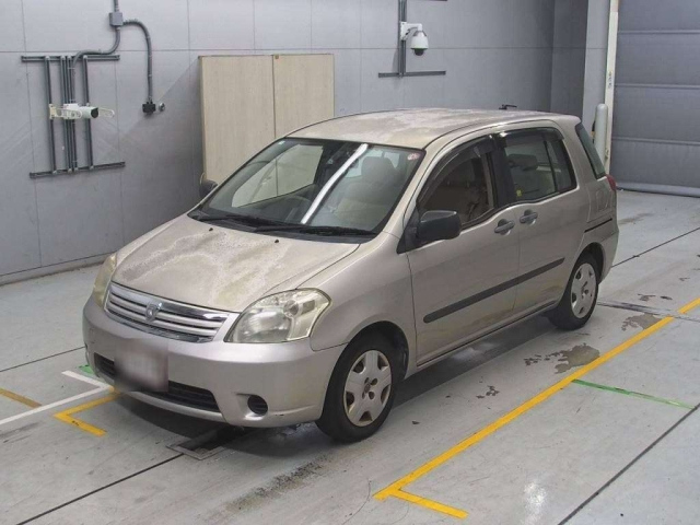TOYOTA RAUM