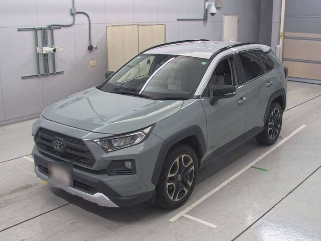 TOYOTA RAV4