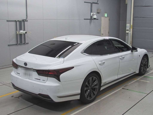 LEXUS LS