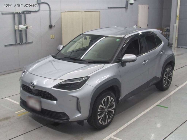 TOYOTA YARIS CROSS