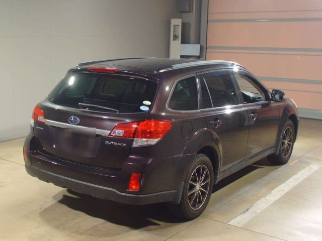 SUBARU LEGACY OUTBACK