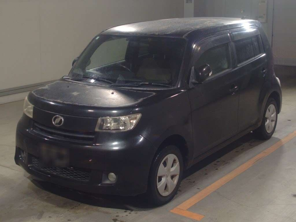 TOYOTA BB