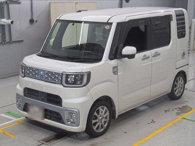 DAIHATSU WAKE