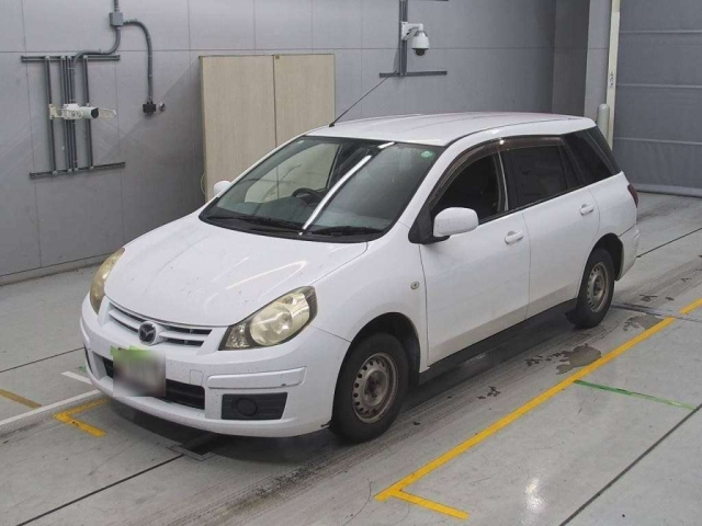 MAZDA FAMILIA VAN