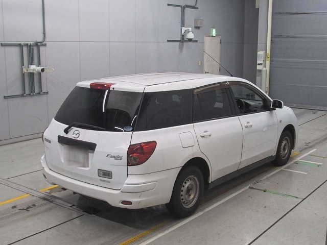 MAZDA FAMILIA VAN