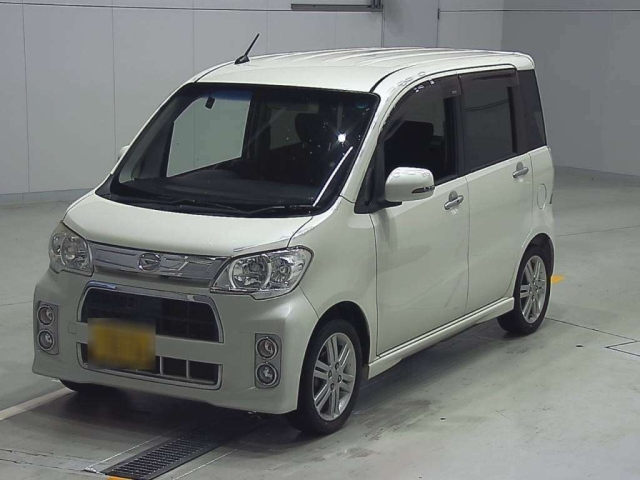 DAIHATSU TANTO EXE