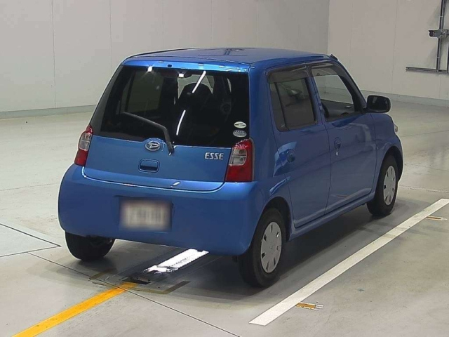 DAIHATSU ESSE