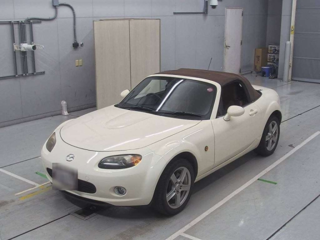 MAZDA ROADSTER