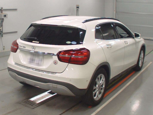MERCEDES BENZ GLA CLASS