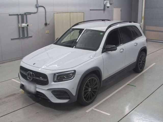MERCEDES BENZ GLB