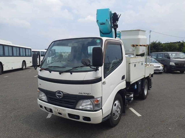 HINO DUTRO