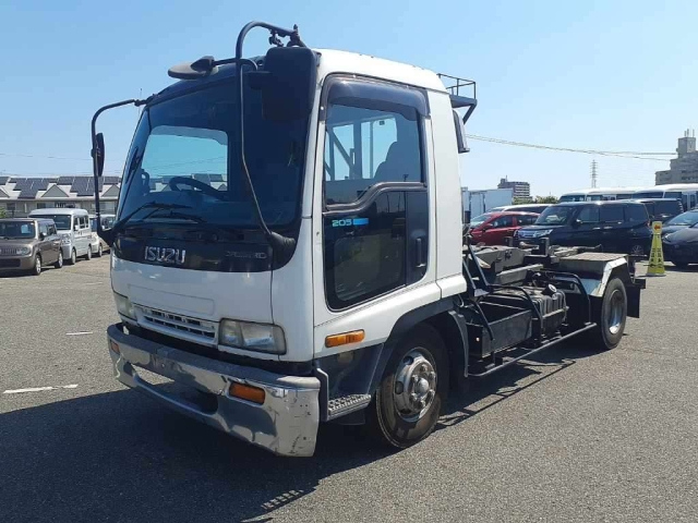 ISUZU FORWARD