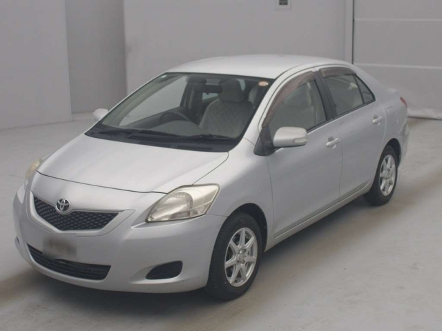 TOYOTA BELTA