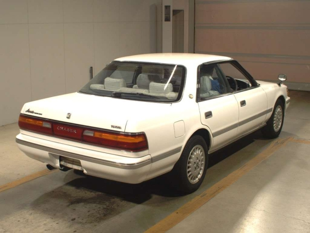TOYOTA CHASER