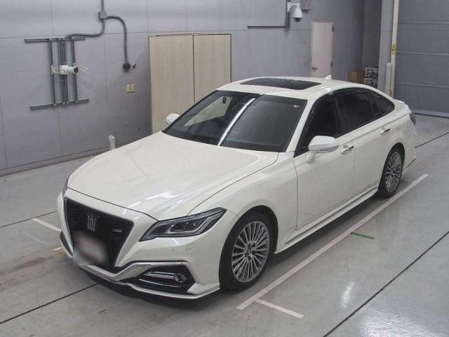 TOYOTA CROWN