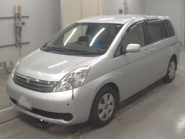 TOYOTA ISIS