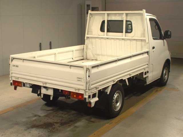 TOYOTA LITE ACE TRUCK