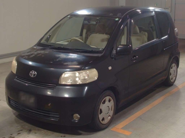 TOYOTA PORTE