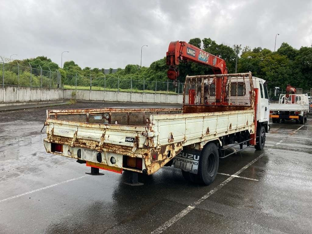 ISUZU FORWARD