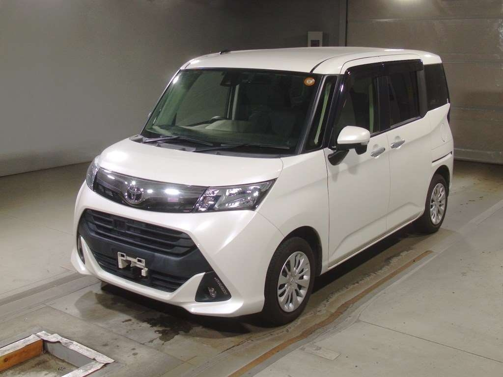 TOYOTA TANK