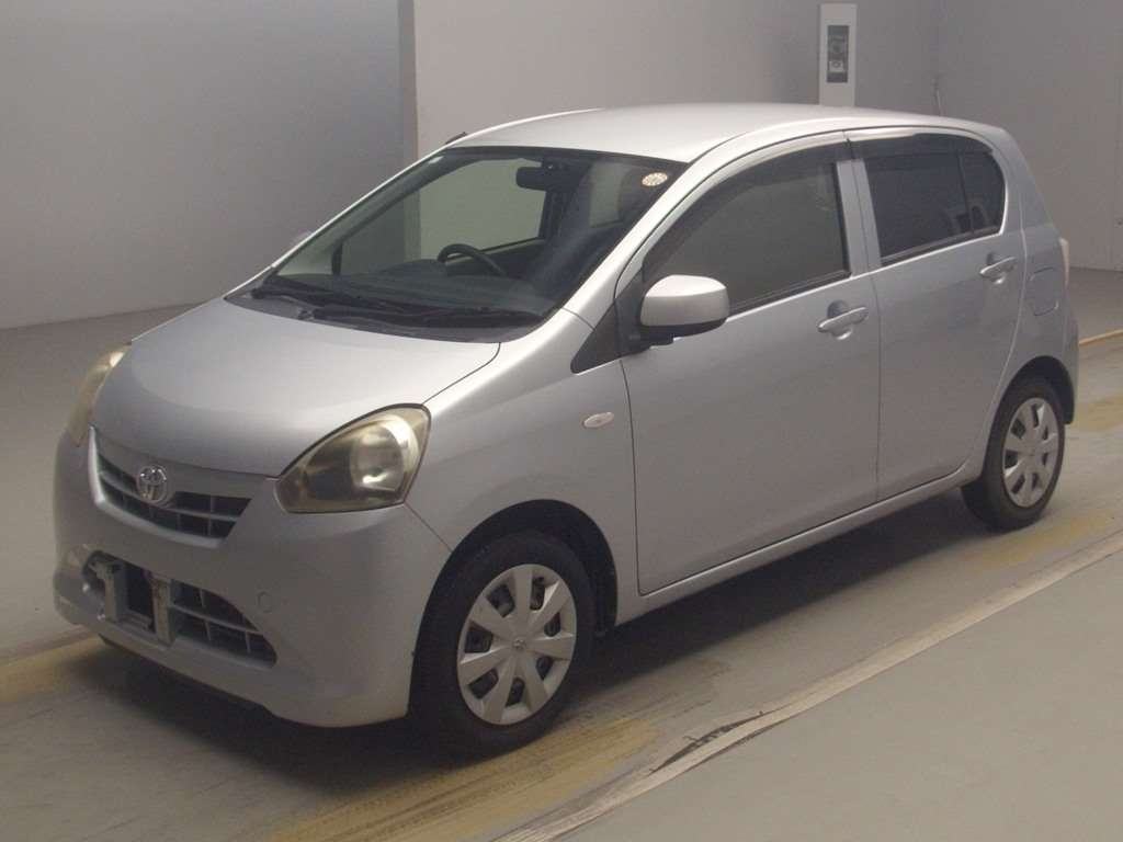 TOYOTA PIXIS EPOCH