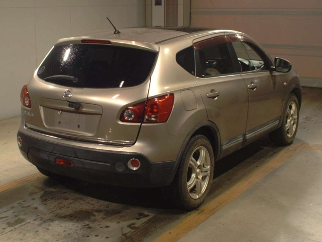 NISSAN DUALIS