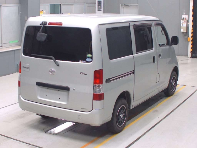 TOYOTA TOWN ACE VAN