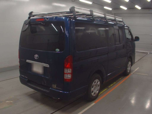 TOYOTA REGIUS ACE VAN
