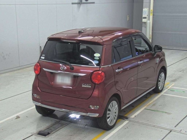 DAIHATSU CAST