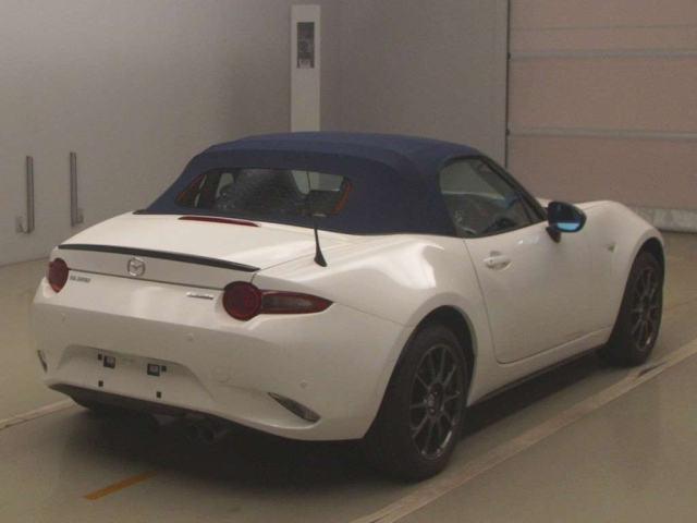 MAZDA ROADSTER