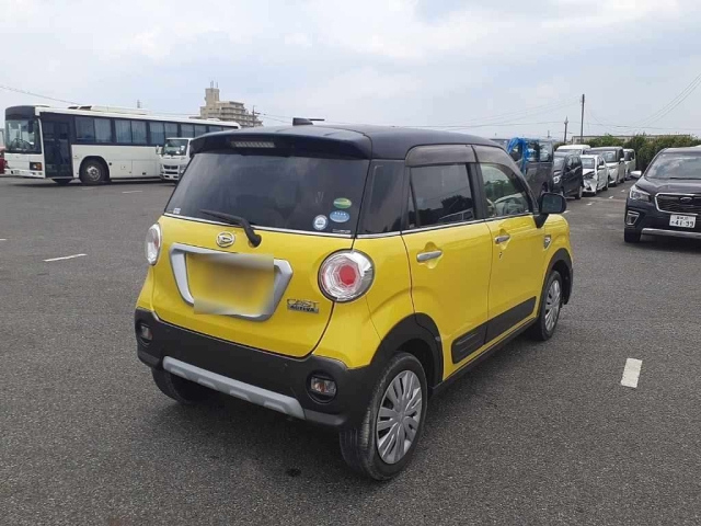 DAIHATSU CAST