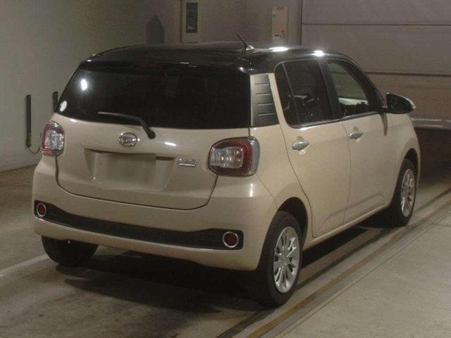 DAIHATSU BOON
