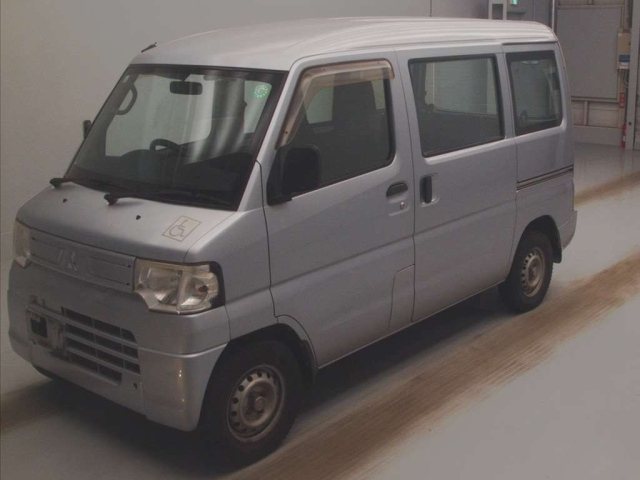 MITSUBISHI MINICAB VAN
