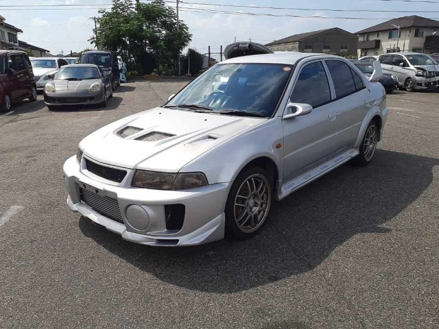 MITSUBISHI LANCER