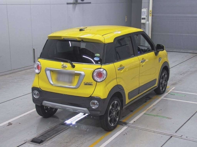 DAIHATSU CAST