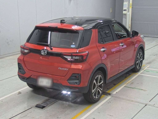 DAIHATSU ROCKY