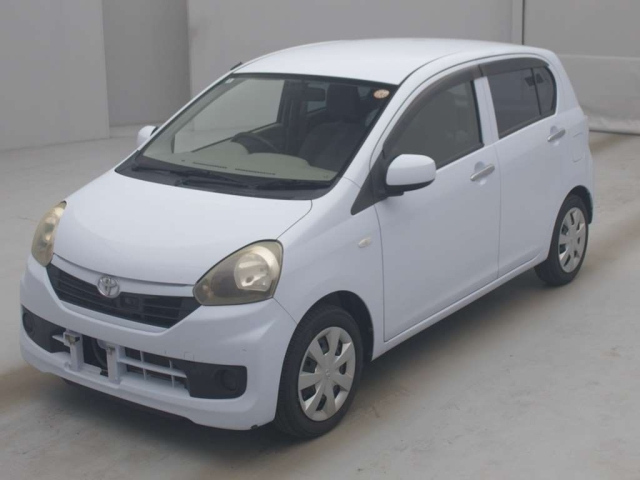 TOYOTA PIXIS EPOCH