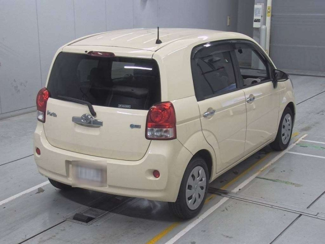 TOYOTA PORTE