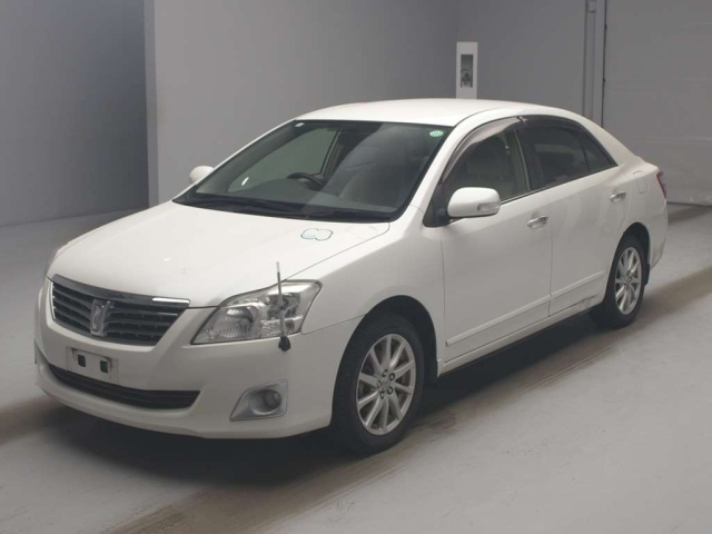 TOYOTA PREMIO
