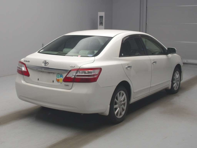 TOYOTA PREMIO